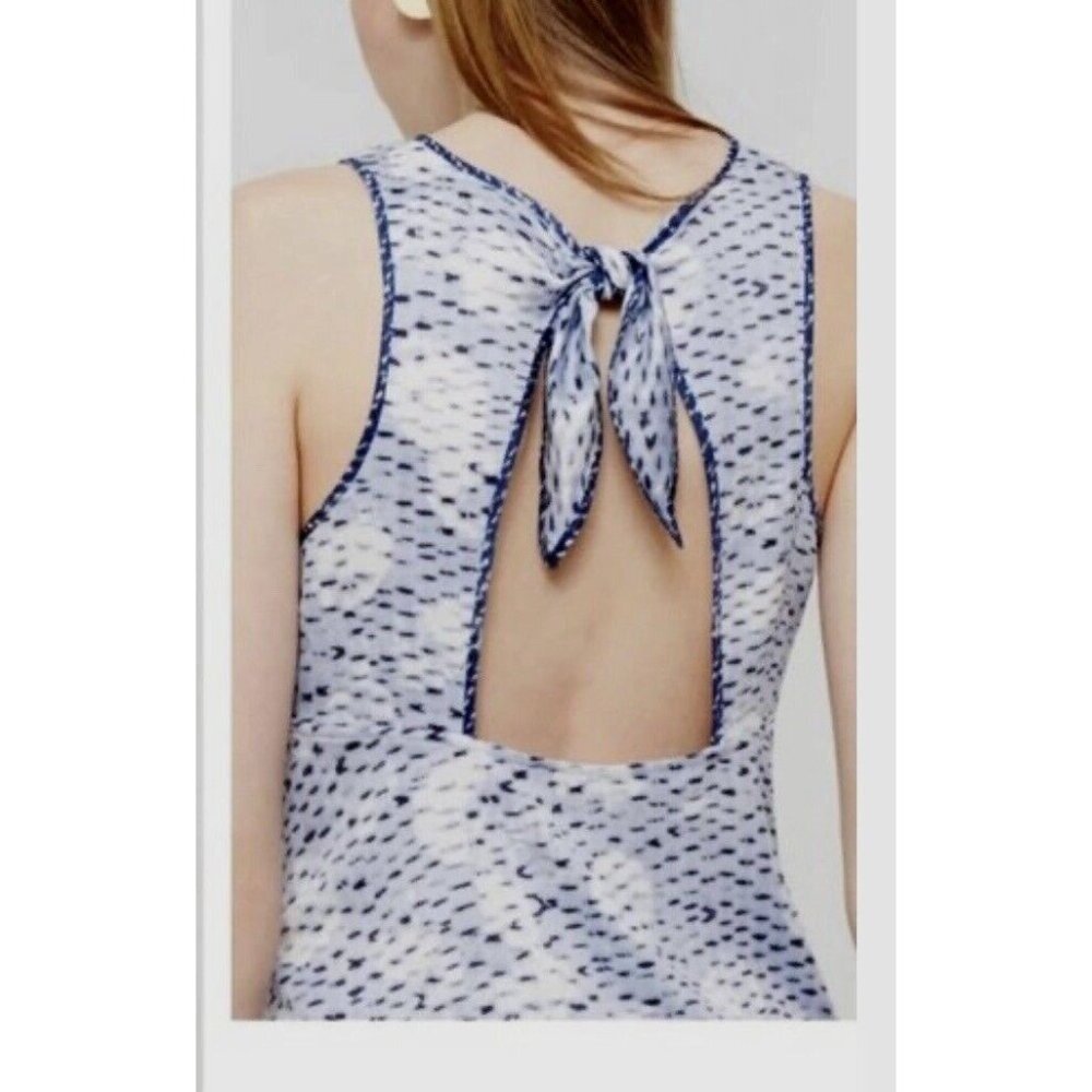 Lou & Grey Womens Sleeveless Top Size Large Blue Textured Open Tie Back - Picture 4 of 15